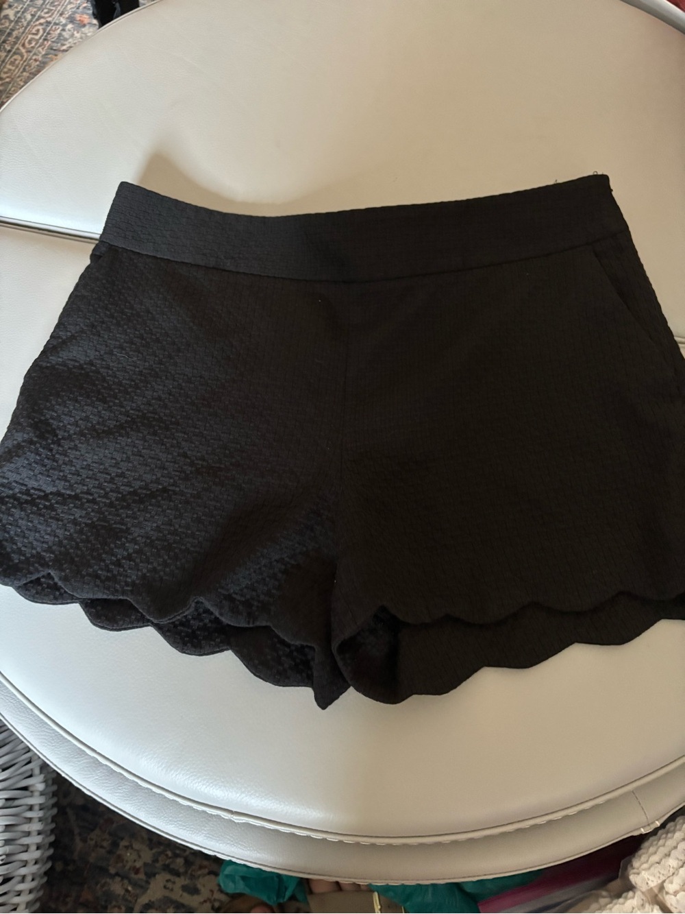 LOFT Black Scallop-Hem High Waist Shorts